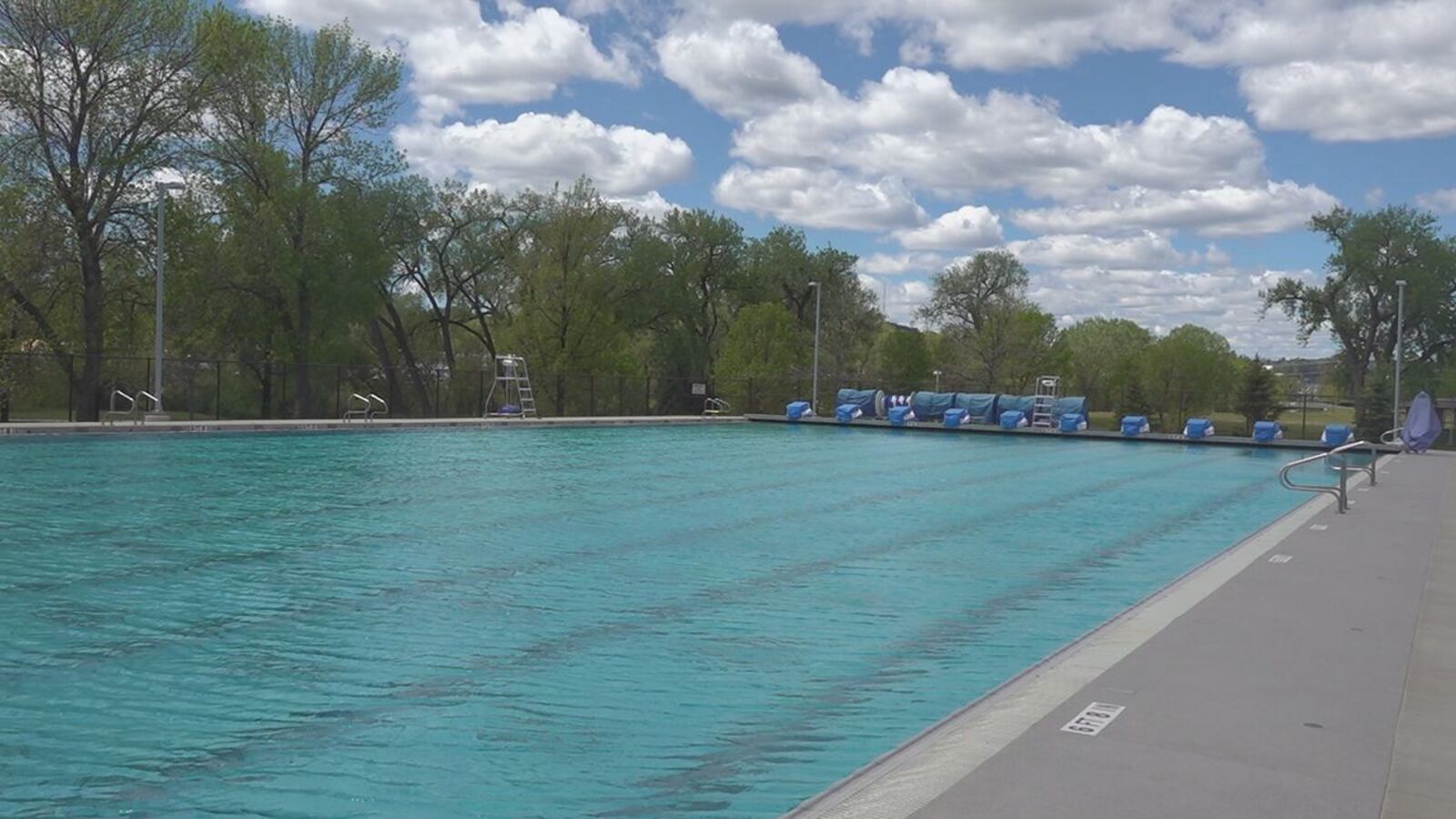 Splash Rivsld Splish splash, time to have a blast at the pool!