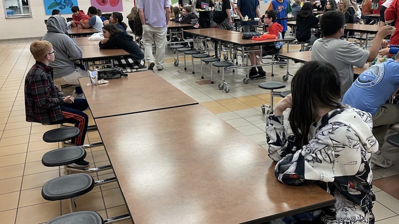 South Dakota rejects federal food funding despite 25,000 children