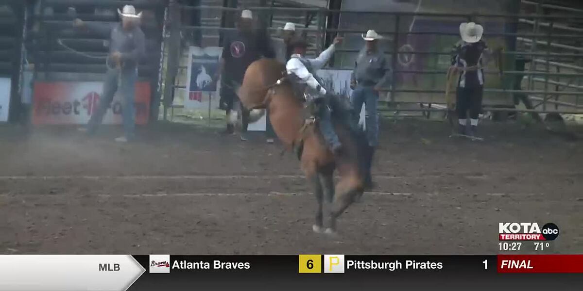 South Dakota cowboys shine at Range Days Rodeo