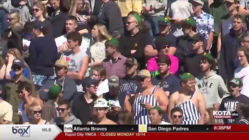 Top cowboys and cowgirls deliver at Range Days Rodeo